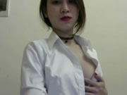 清純正妹直播毫不吝嗇展露白皙奶子